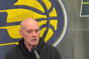 卡莱尔力挺东契奇：你给我找个不固执又不轻易发脾气球员看看，那他肯定不伟大